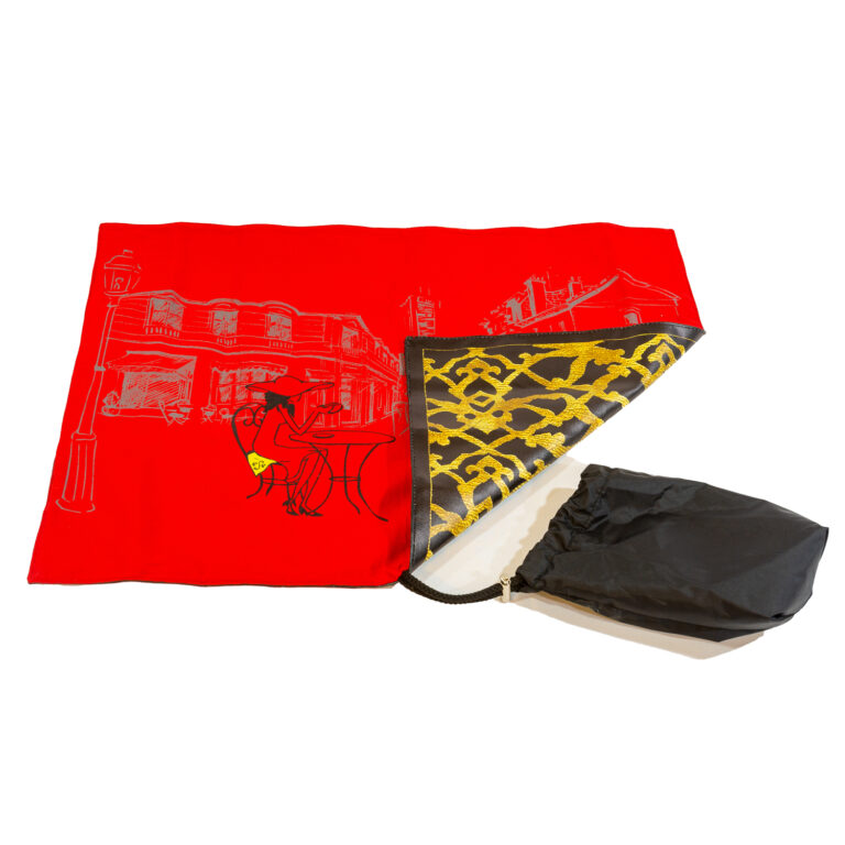 Antimicrobial Seat Scarf Café Scene – Red with Pouch